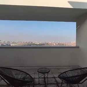 Sui Generis Penthouse With Terraces ميلان
